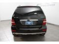Black - ML 350 4Matic Photo No. 4