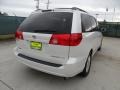 2010 Super White Toyota Sienna XLE  photo #3