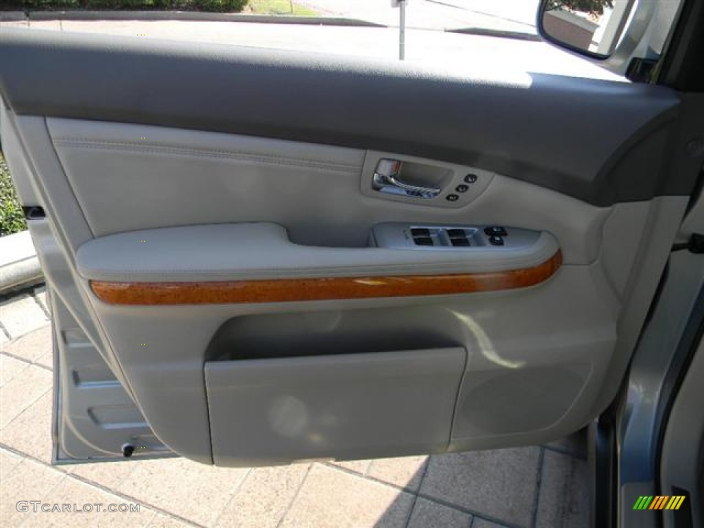 2006 RX 330 - Bamboo Pearl / Ivory photo #15