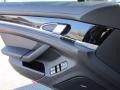 Basalt Black Metallic - Panamera 4 Photo No. 19