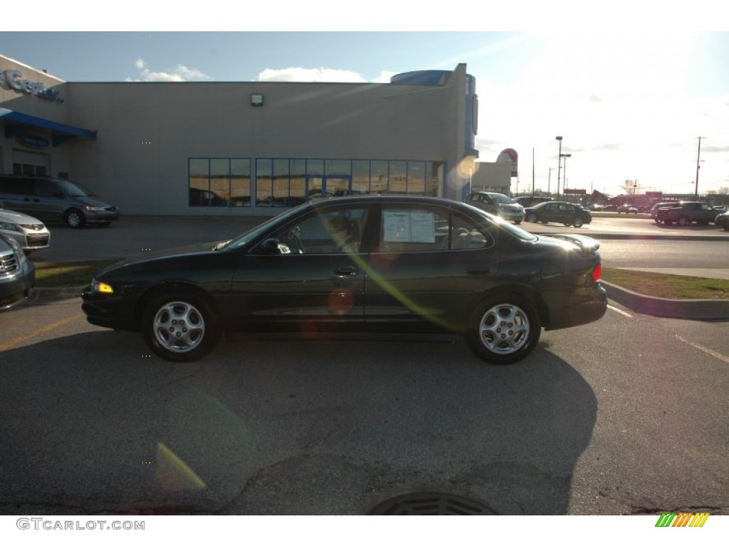 2000 Intrigue GL - Forest Green / Dark Gray photo #11