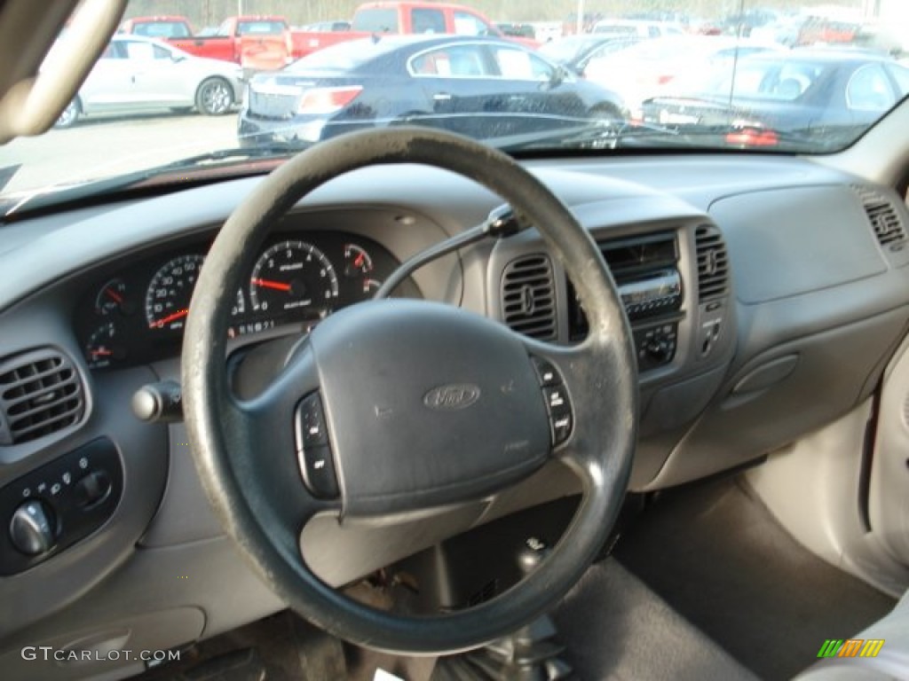 2005 F150 XLT Regular Cab - Dark Toreador Red Metallic / Medium Flint Grey photo #8