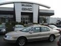 2002 Light Parchment Gold Metallic Lincoln Continental  #57695779