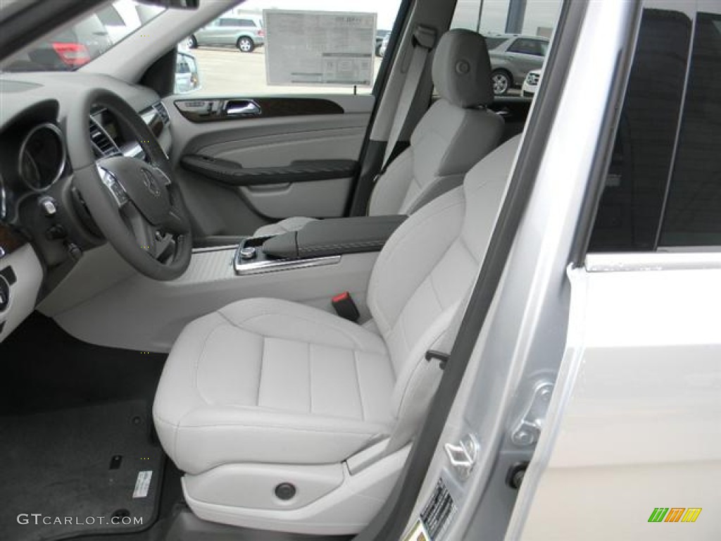 Grey Interior 2012 Mercedes-Benz ML 350 BlueTEC 4Matic Photo #57744512