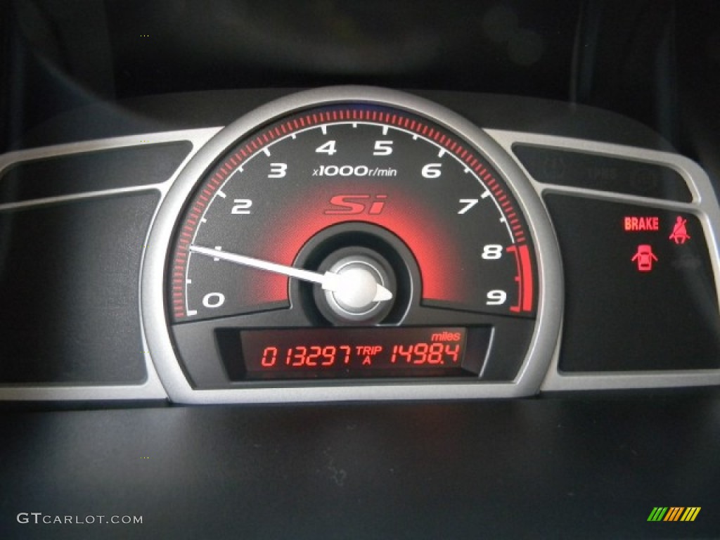 2011 Civic Si Sedan - Taffeta White / Black photo #10