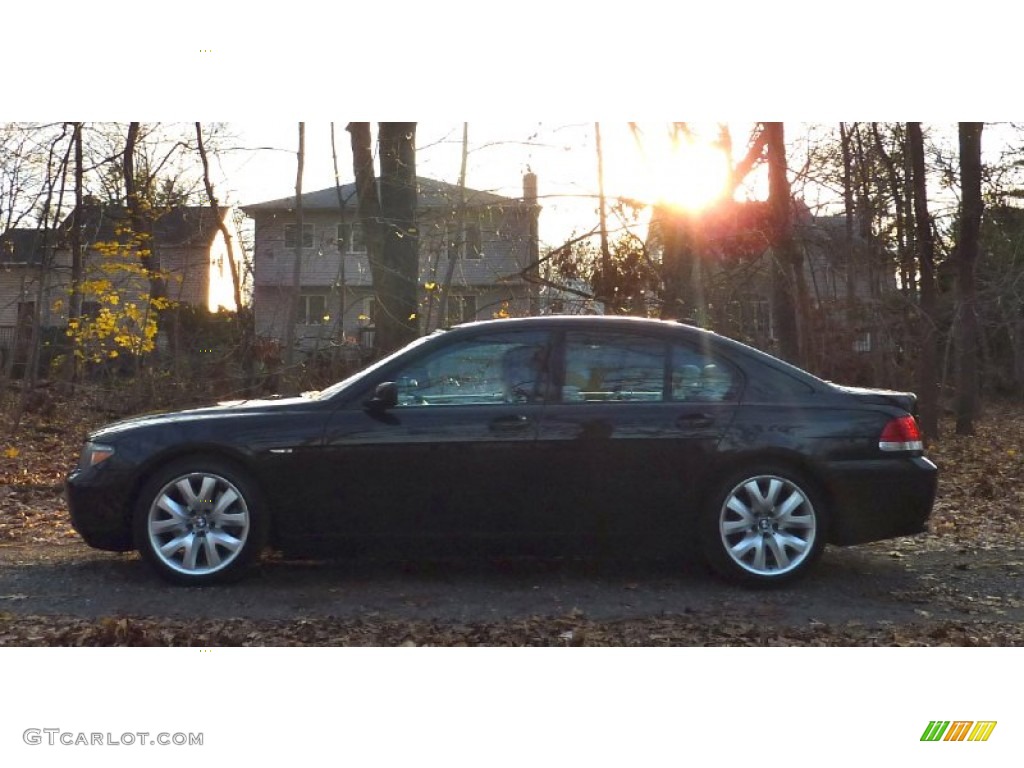 2004 7 Series 745i Sedan - Black Sapphire Metallic / Black/Creme Beige photo #4