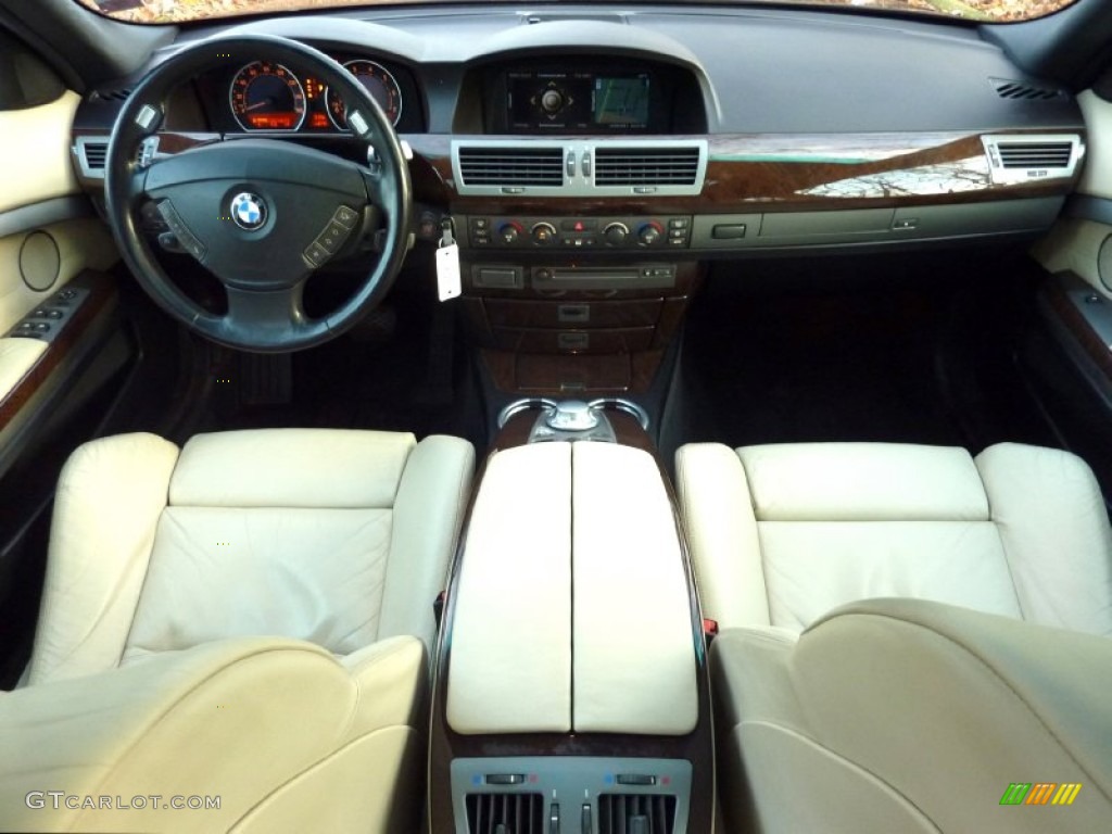 2004 7 Series 745i Sedan - Black Sapphire Metallic / Black/Creme Beige photo #8