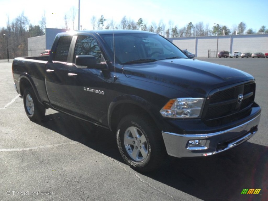 2012 Ram 1500 SLT Quad Cab 4x4 - True Blue Pearl / Light Pebble Beige/Bark Brown photo #5