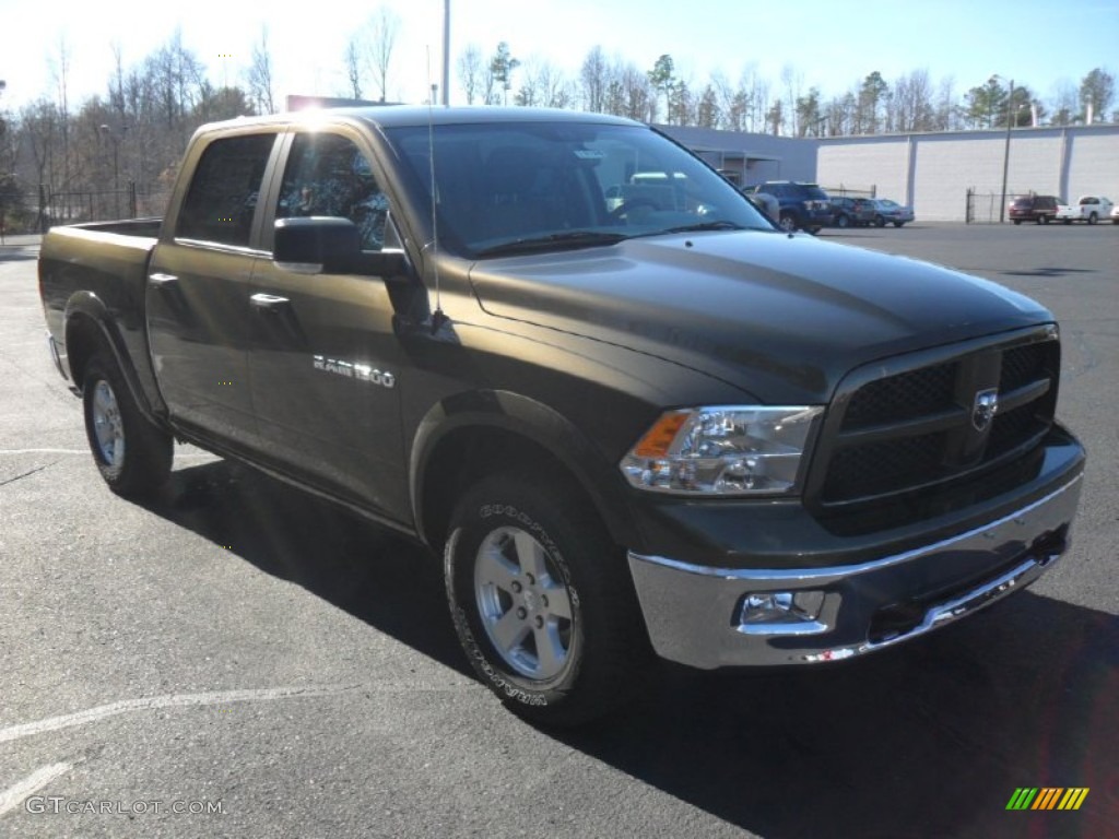 2012 Ram 1500 Outdoorsman Crew Cab 4x4 - Sagebrush Pearl / Dark Slate Gray/Medium Graystone photo #5