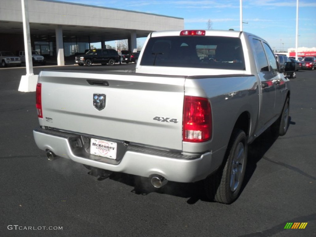 2012 Ram 1500 Express Crew Cab 4x4 - Bright Silver Metallic / Dark Slate Gray/Medium Graystone photo #4