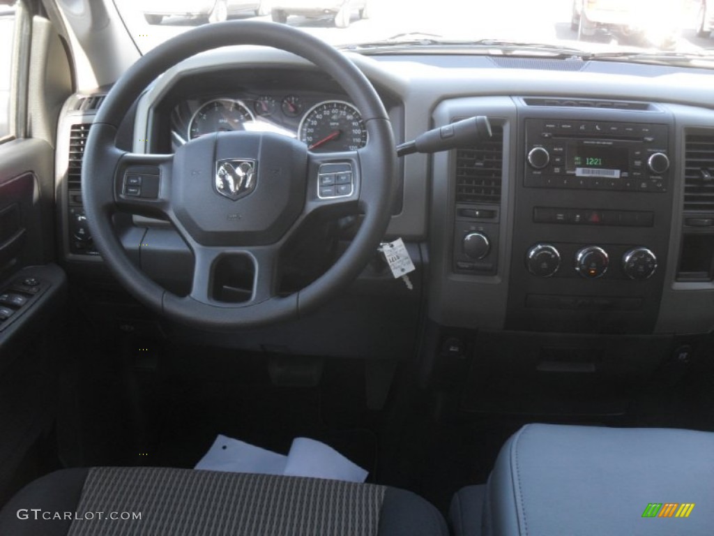 2012 Ram 1500 Express Crew Cab 4x4 - Bright Silver Metallic / Dark Slate Gray/Medium Graystone photo #16