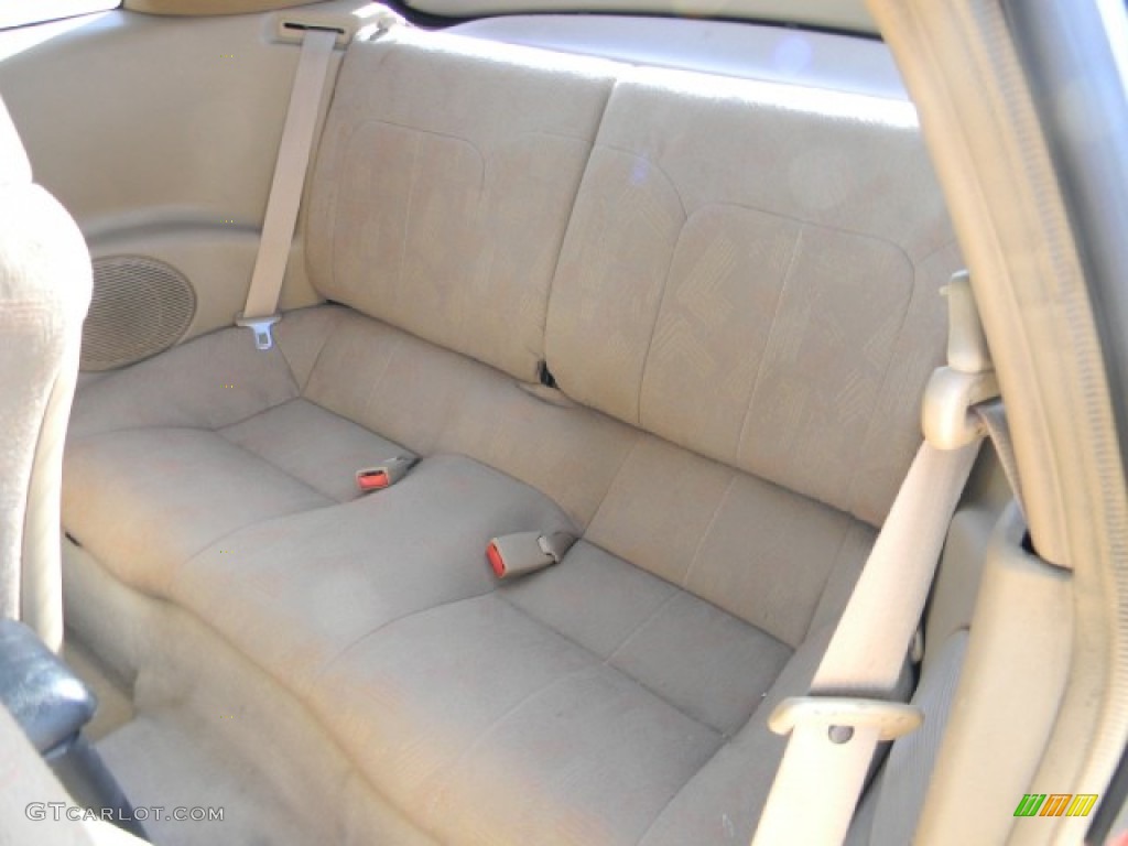 Tan Interior 2001 Mitsubishi Eclipse GS Coupe Photo #57764763