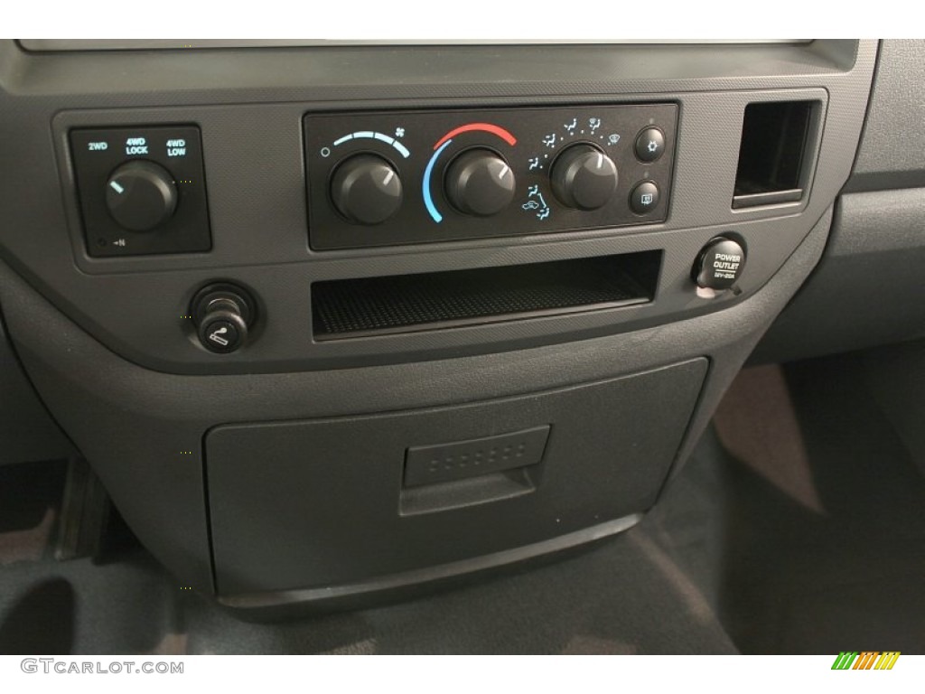 2007 Ram 1500 Big Horn Edition Quad Cab 4x4 - Electric Blue Pearl / Medium Slate Gray photo #18