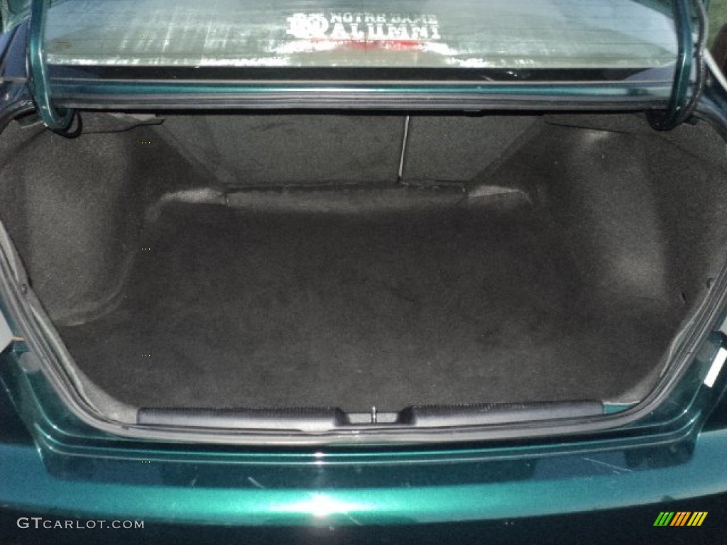 2002 Honda Civic LX Sedan Trunk Photo #57768143