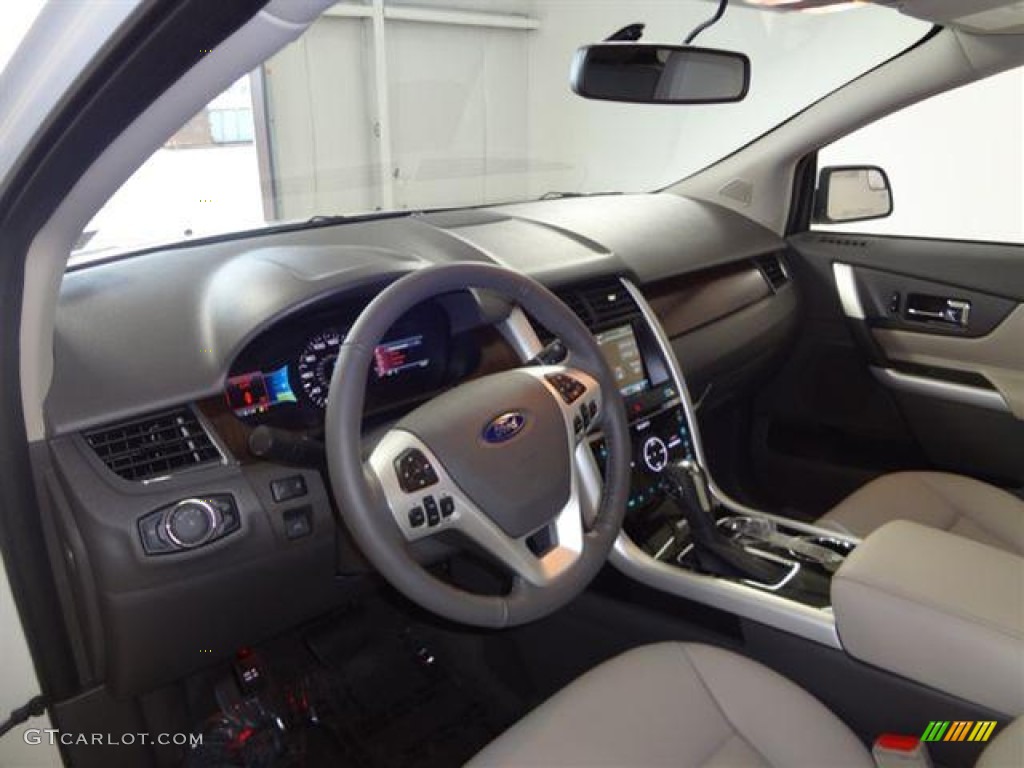 2012 Edge Limited - White Platinum Metallic Tri-Coat / Medium Light Stone photo #11