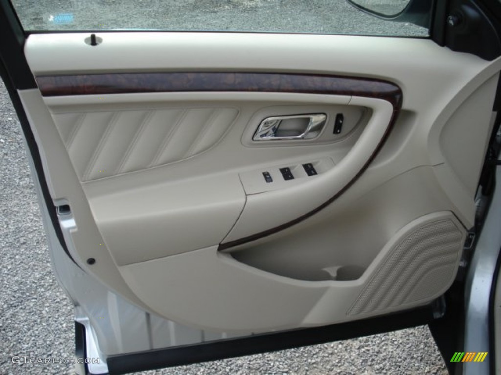 2012 Ford Taurus Limited AWD Light Stone Door Panel Photo #57773679