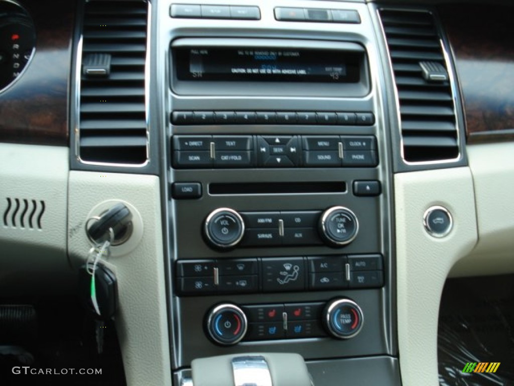 2012 Ford Taurus Limited AWD Controls Photo #57773709