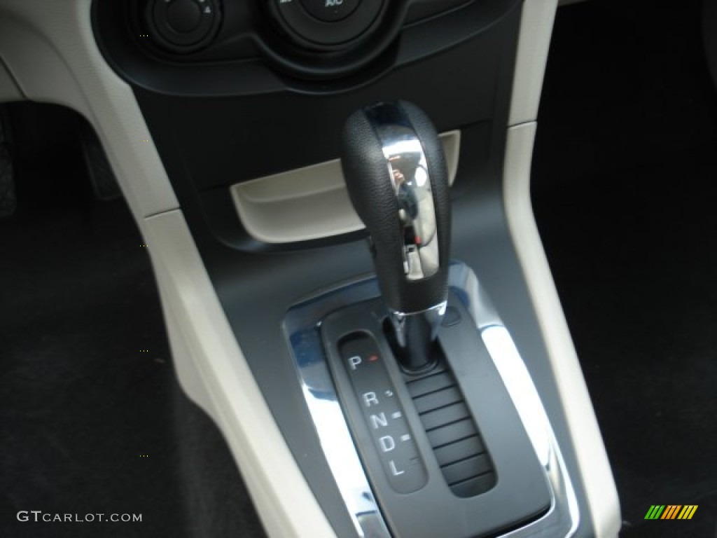 2012 Ford Fiesta SE Sedan 6 Speed PowerShift Automatic Transmission Photo #57774822