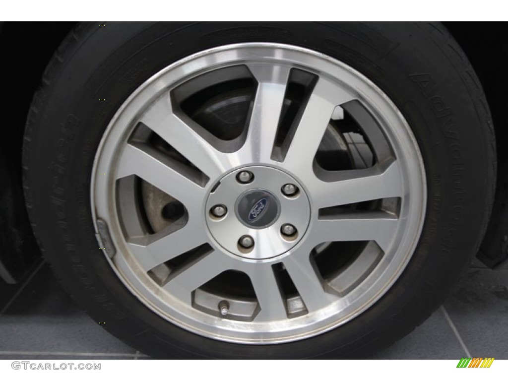2005 Ford Mustang GT Premium Coupe Wheel Photo #57777687