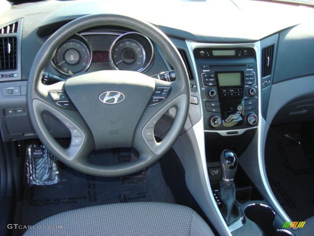 2011 Sonata GLS - Iridescent Silver Blue Metallic / Gray photo #10