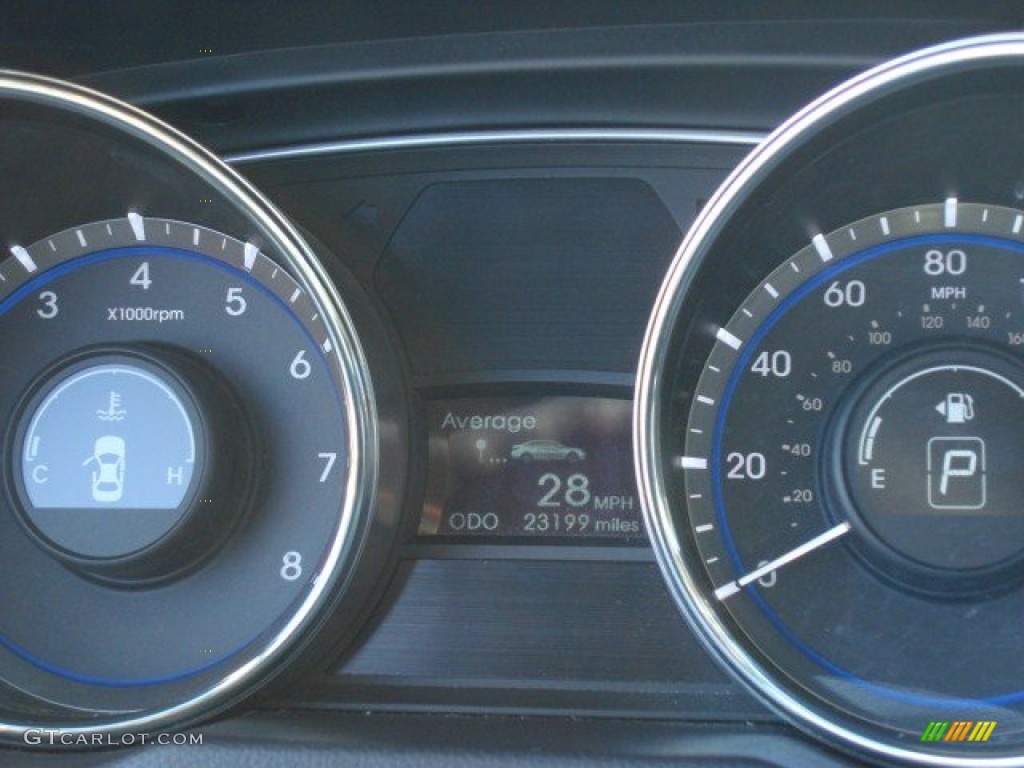 2011 Sonata GLS - Iridescent Silver Blue Metallic / Gray photo #13