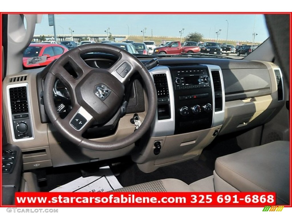 2009 Ram 1500 SLT Crew Cab - Austin Tan Pearl / Dark Slate/Medium Graystone photo #27