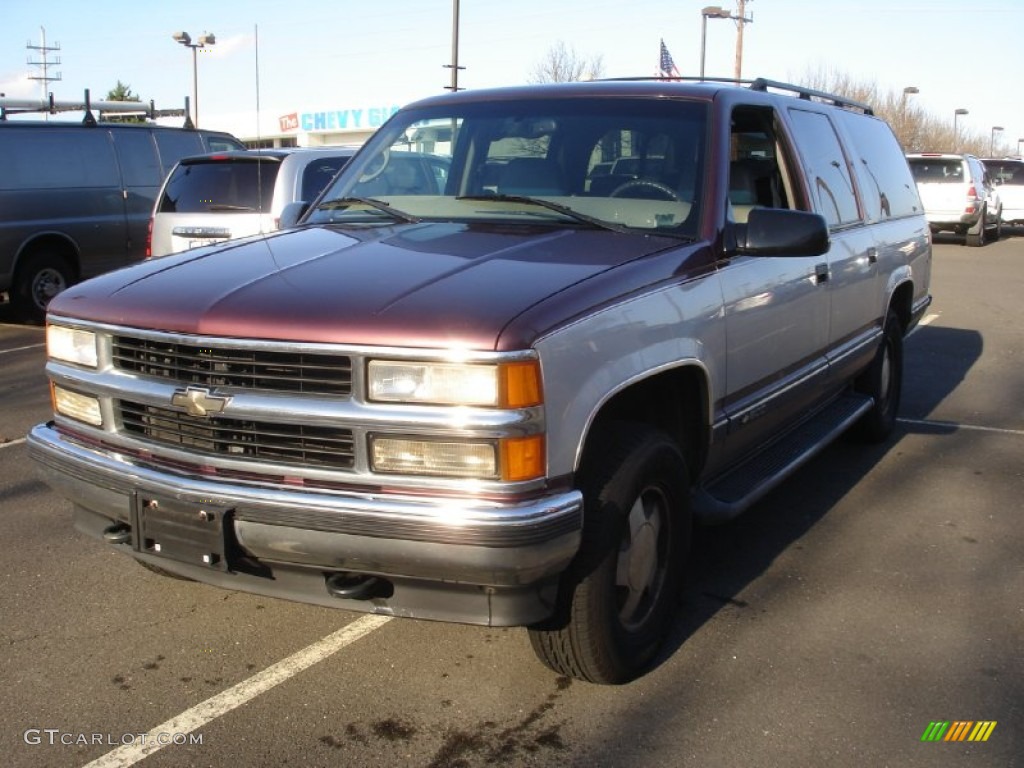 Cherry Ice Metallic Chevrolet Suburban