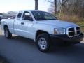 Bright White - Dakota ST Club Cab Photo No. 3