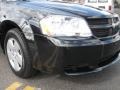 Brilliant Black Crystal Pearl - Avenger SXT Photo No. 2