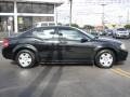 Brilliant Black Crystal Pearl - Avenger SXT Photo No. 10