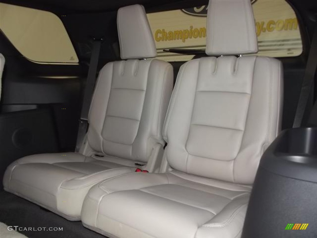 2012 Explorer XLT EcoBoost - White Platinum Tri-Coat / Medium Light Stone photo #12