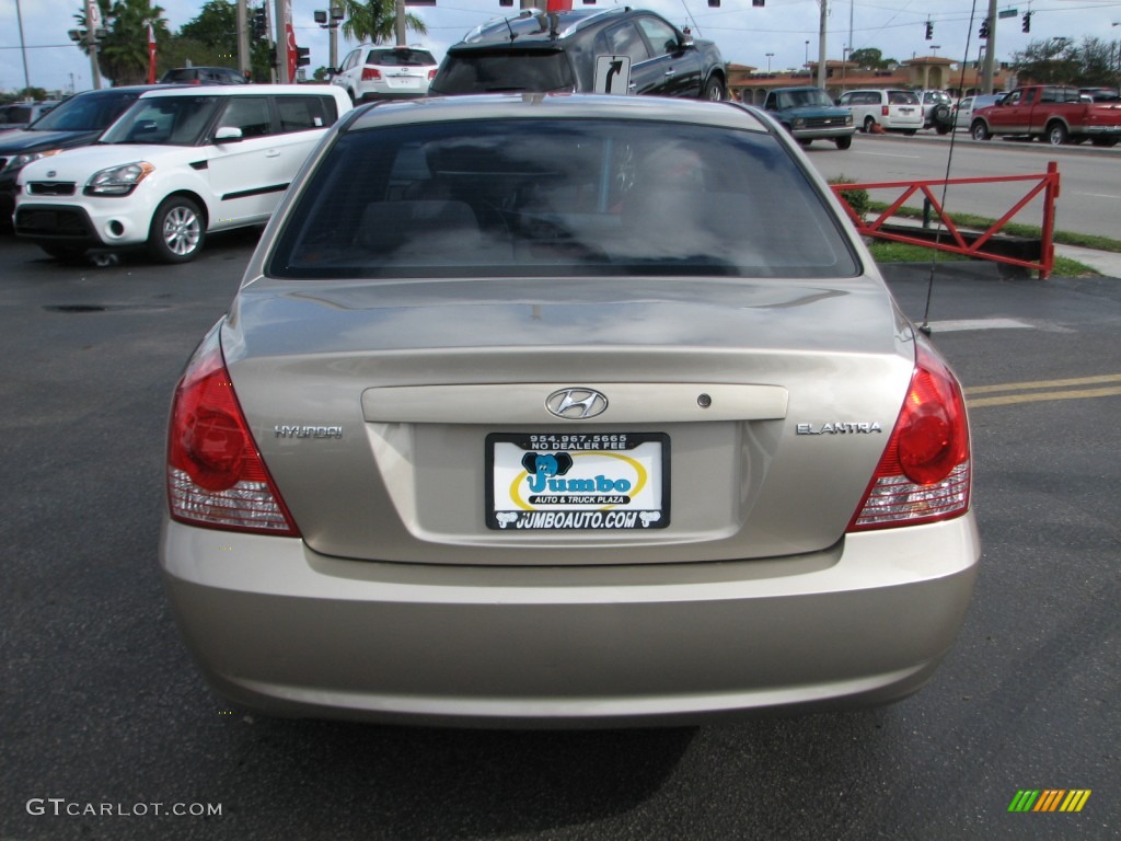 2006 Elantra GLS Sedan - Champagne Beige / Gray photo #8