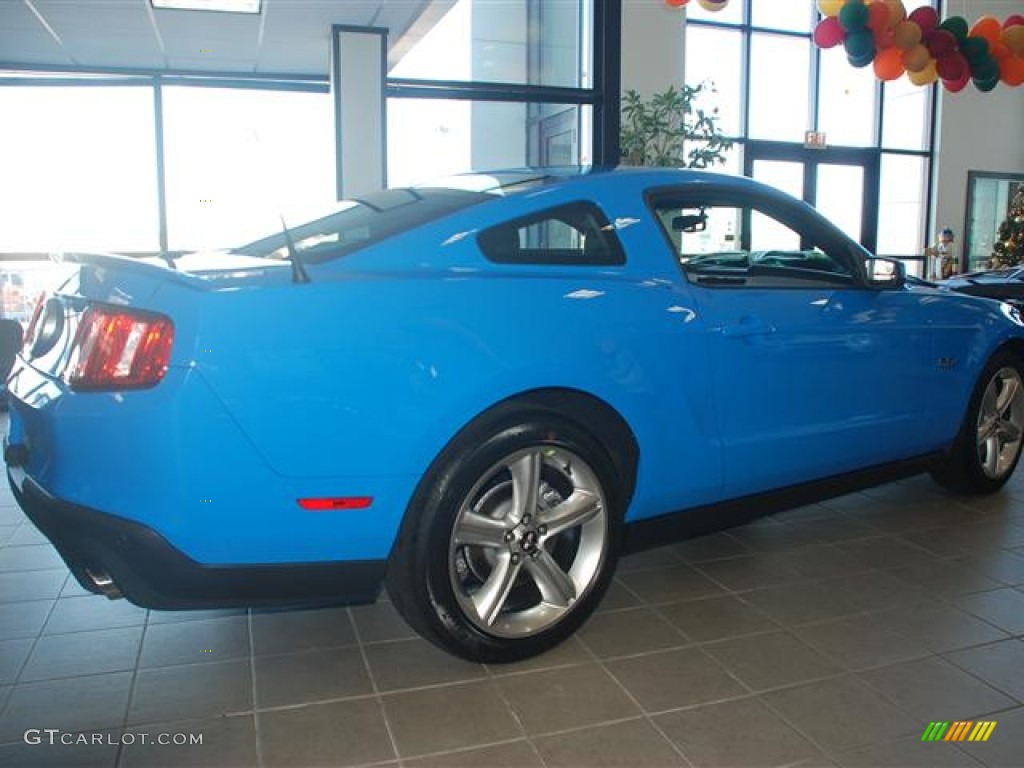 2012 Mustang GT Premium Coupe - Grabber Blue / Charcoal Black photo #5