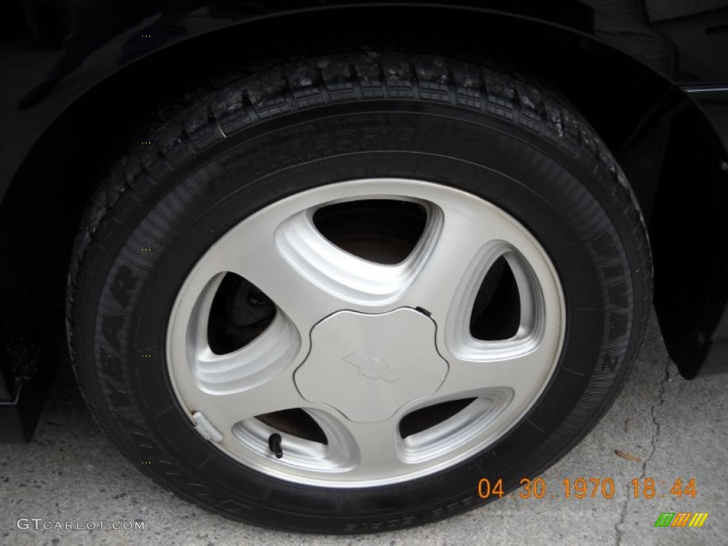 2001 Chevrolet Monte Carlo SS Wheel Photo #57801545