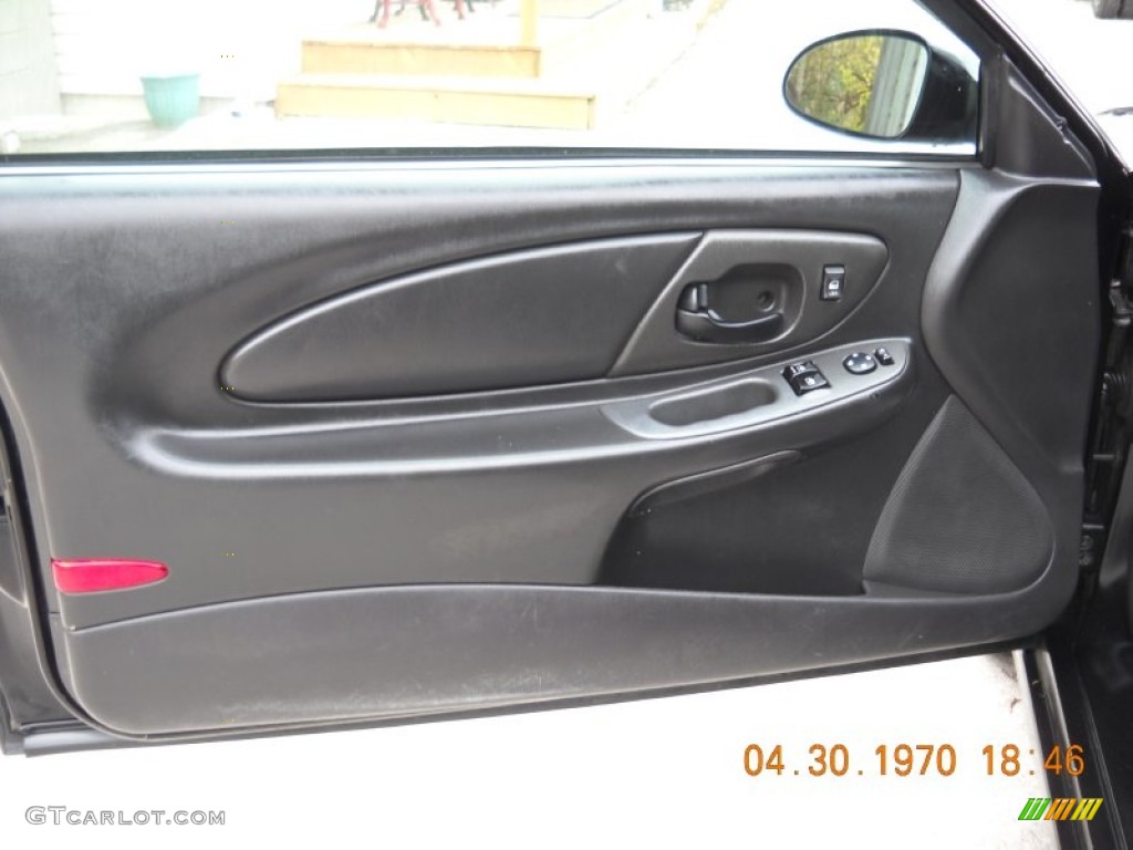 2001 Monte Carlo SS - Black / Ebony Black photo #15