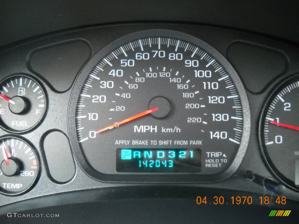 2001 Chevrolet Monte Carlo SS Gauges Photo #57801647