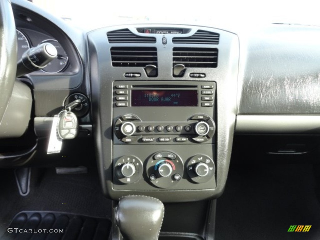 2006 Malibu Maxx LT Wagon - Silverstone Metallic / Ebony Black photo #18