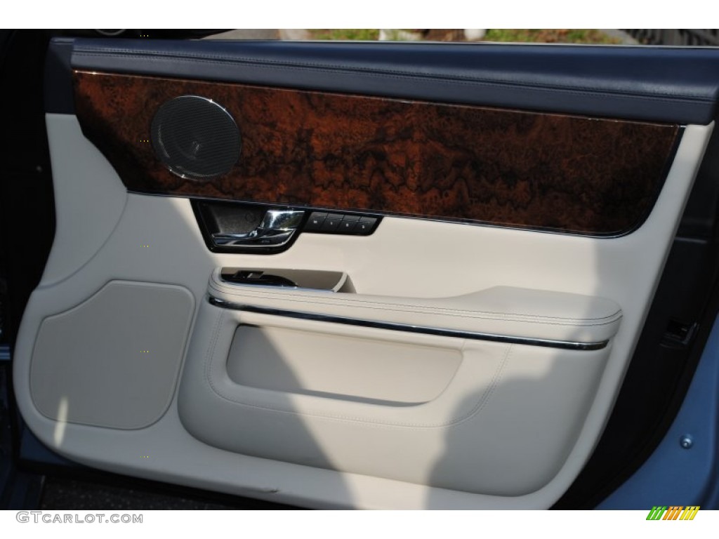 2011 XJ XJL - Frost Blue Metallic / Ivory/Truffle photo #9