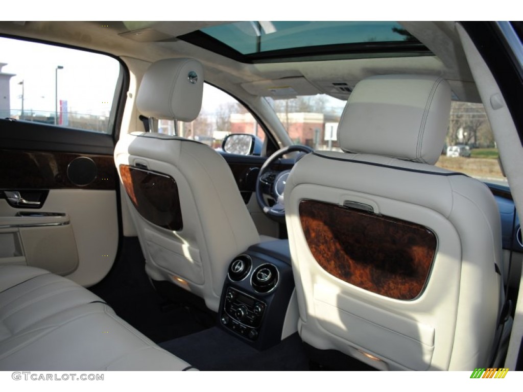 2011 XJ XJL - Frost Blue Metallic / Ivory/Truffle photo #14