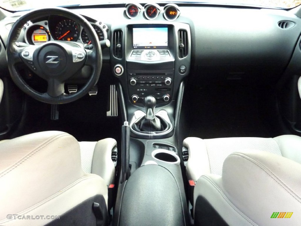 2009 Nissan 370Z Sport Touring Coupe Gray Leather Dashboard Photo #57808379