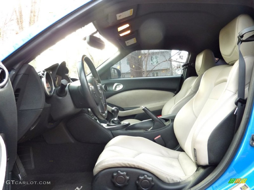 Gray Leather Interior 2009 Nissan 370Z Sport Touring Coupe Photo #57808430