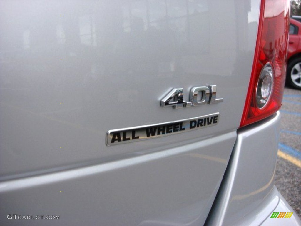 2007 Chrysler Pacifica AWD Marks and Logos Photo #57811901