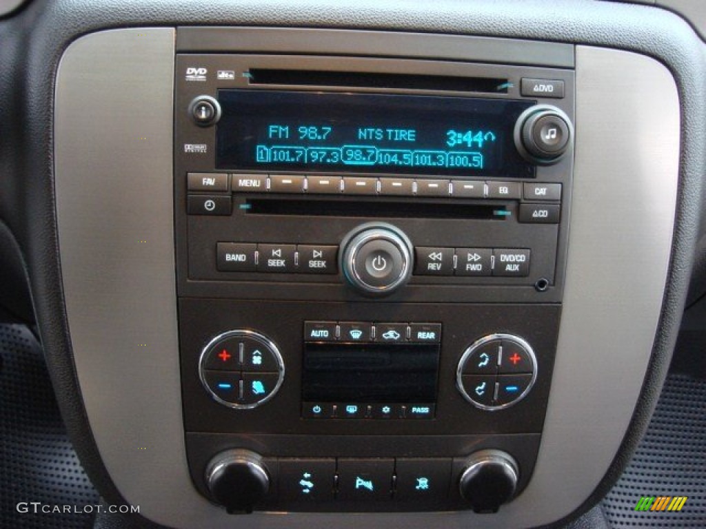 2010 Tahoe Z71 4x4 - Sheer Silver Metallic / Ebony photo #16