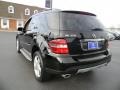 Black - ML 350 4Matic Photo No. 5