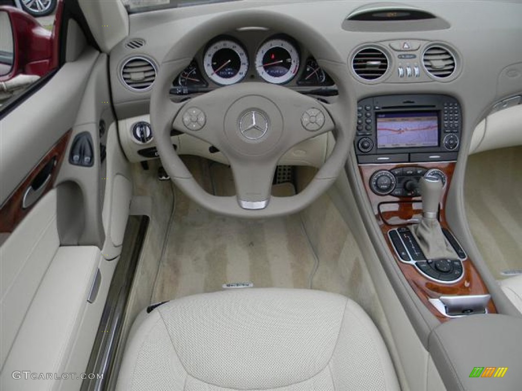 2011 Mercedes-Benz SL 550 Roadster Natural Beige Dashboard Photo #57813677