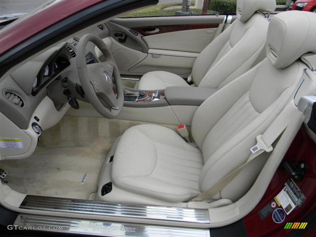 Natural Beige Interior 2011 Mercedes-Benz SL 550 Roadster Photo #57813701