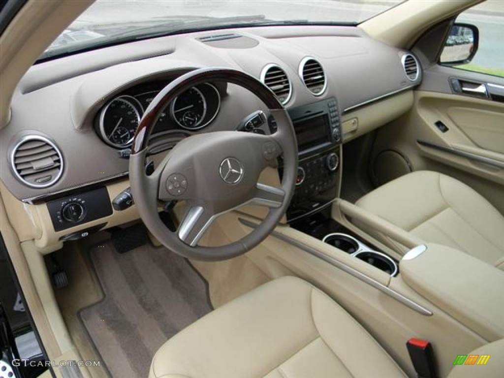 Cashmere Interior 2010 Mercedes-Benz GL 350 BlueTEC 4Matic Photo #57814523