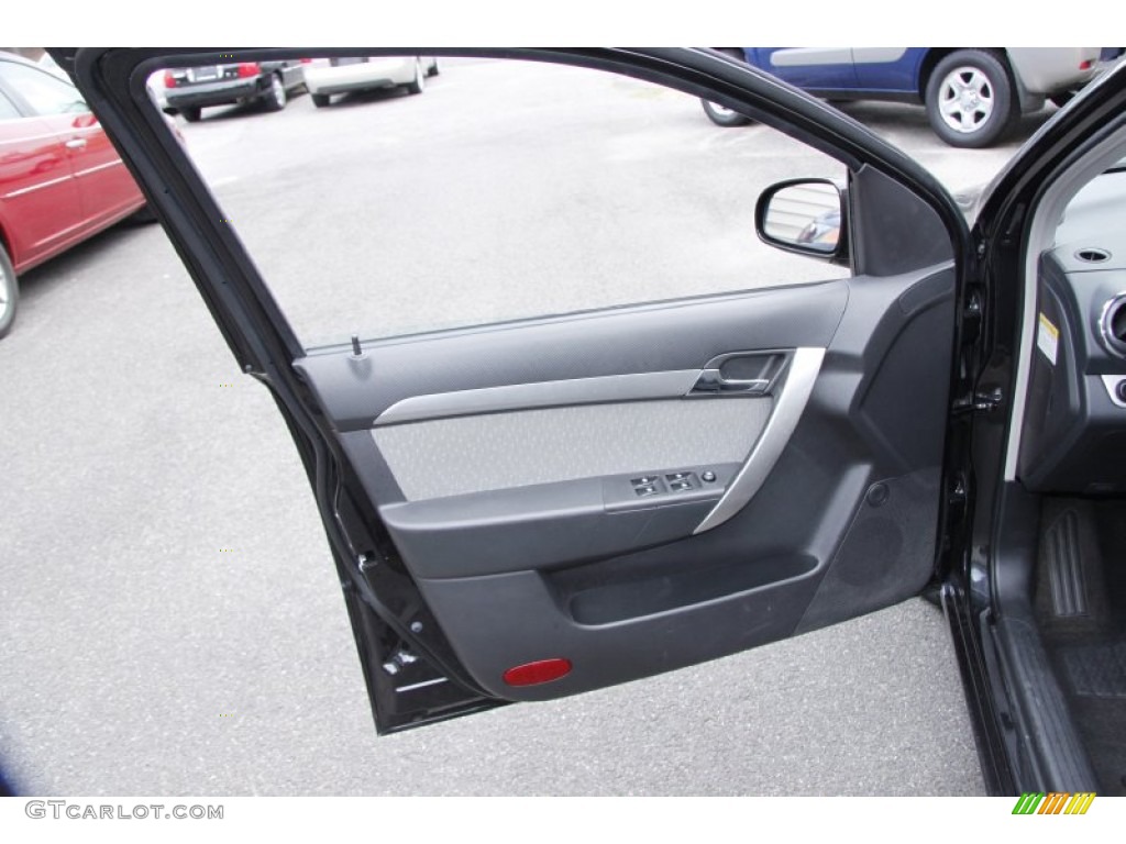2009 Chevrolet Aveo Aveo5 LT Charcoal Door Panel Photo #57815651