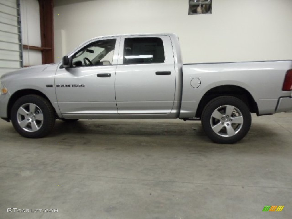 2012 Ram 1500 Express Crew Cab 4x4 - Bright Silver Metallic / Dark Slate Gray/Medium Graystone photo #2