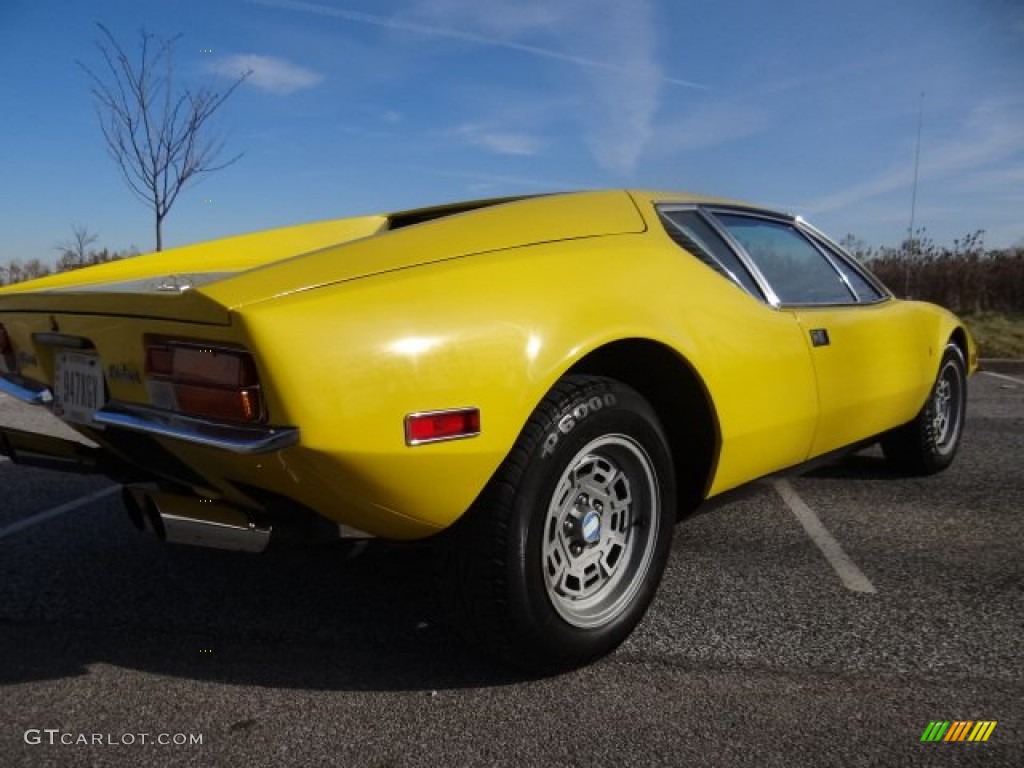 Yellow 1972 De Tomaso Pantera Standard Pantera Model Exterior Photo #57826271